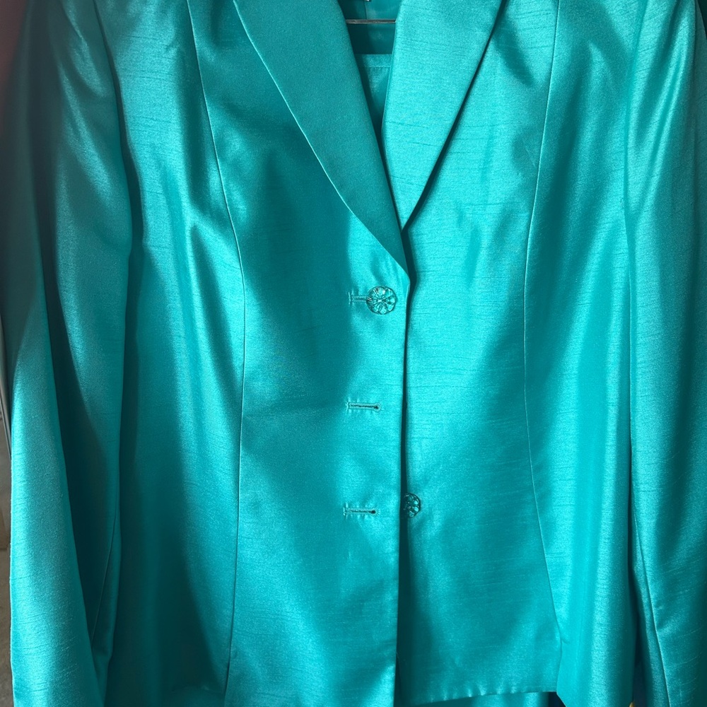 Elegant Teal Women's Jacket